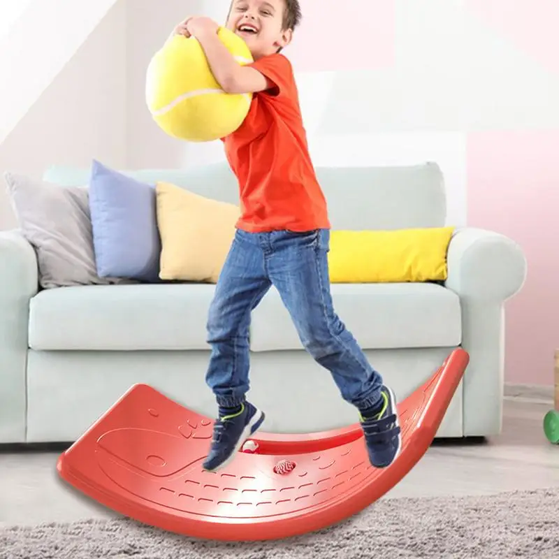 Balance Board Kids Balance Board Sensory Training Featuring Anti-Slip Strip Design Open-Ended Learning Toys Rocker Board For