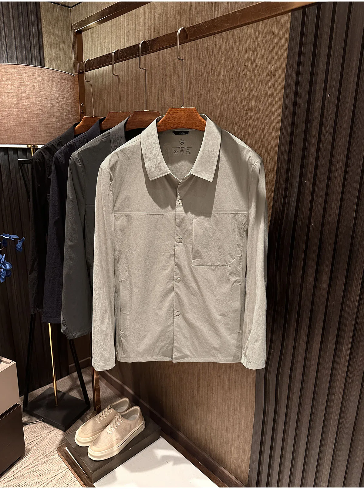 Seamless High-End Men's Summer Jacket Lightweight Breathable Sun Protection Nylon Polyester Composite Fiber Slim Fit Long Sleeve