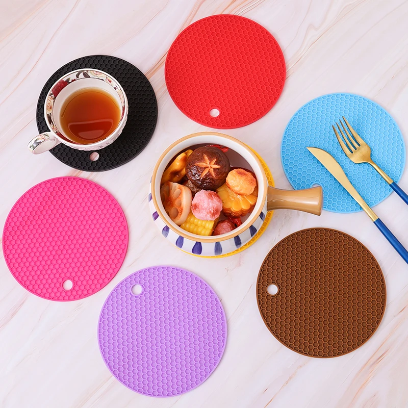 FAIS DU Silicone Mat Heat Resistant Round Pot Holder Table Placemat Kitchen Accessories Coaster Food Grade Material Placemat