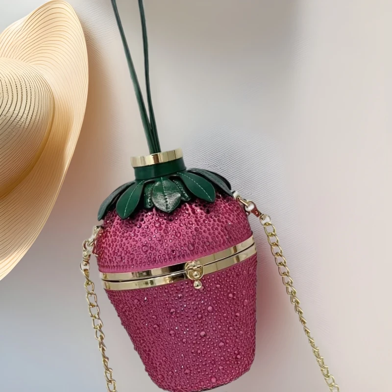 

Cute Strawberry Design Evening Clutch Bag Handbag Luxury Rhinestone Shoulder Bag Diamonds Crystal Wedding Purses Crossbody Bags