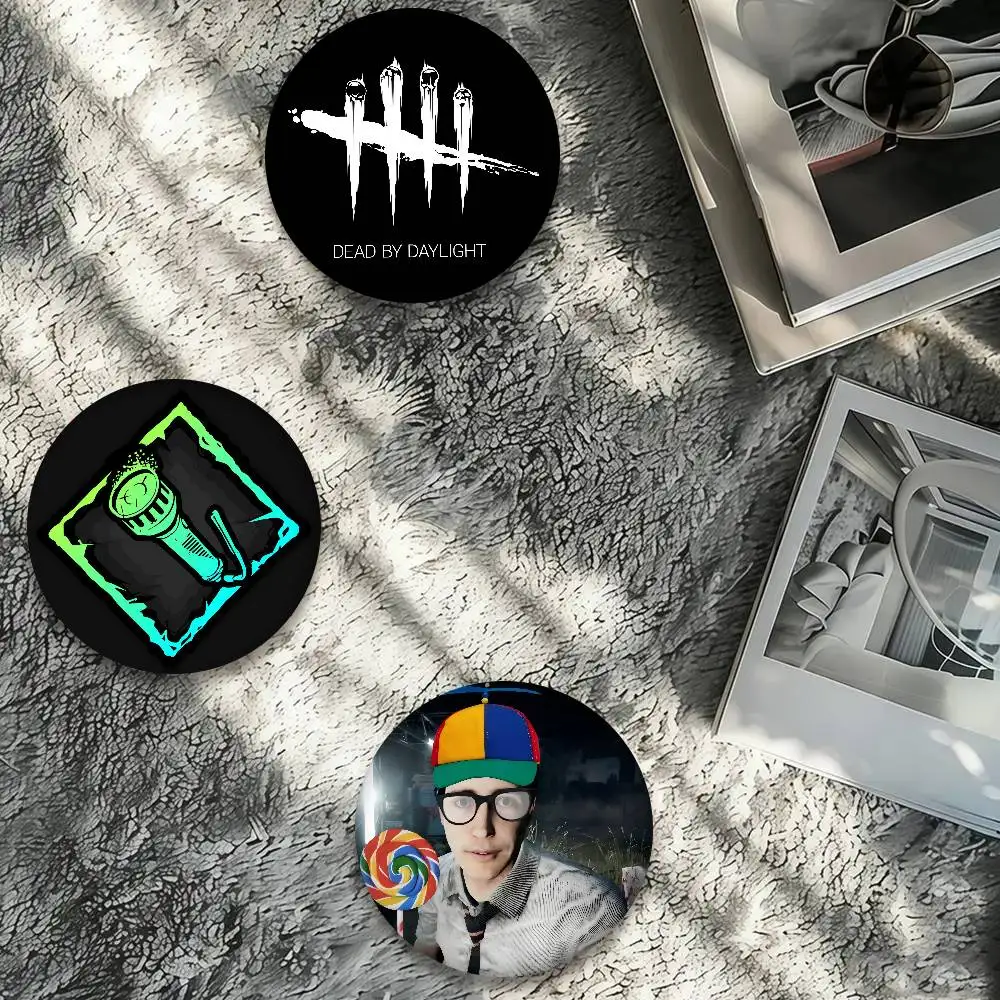 Game D-Dead By D-Daylight   32/44/58MM Customizable Button Pins Cute Funny Creative Badge Jewelry Decor Gifts For Friends - view 2