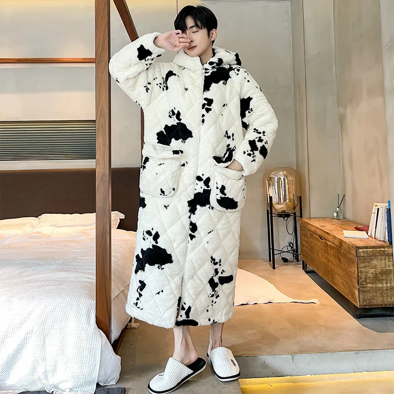 Autumn Winter Bathrobes Cotton Warm Lengthened Kimono Gown Couple Flannel Robe Women Hooded Bathrobe Men White Cow Home Clothes