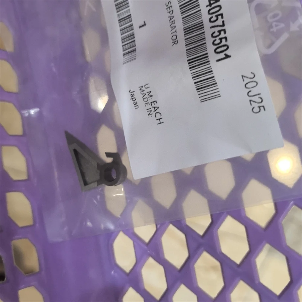 

2X 4040575501 4030571602 Верхний захват пальца для Konica Minolta 200 222 223 227 250 282 283 287 350 362 363 367 423 DI2510 3510