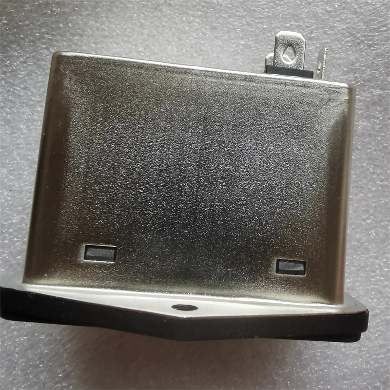 EMI einphasige Wechselstrom-Filtersockel 220 V rot mit LED-Licht CW2B-6A-T(003)