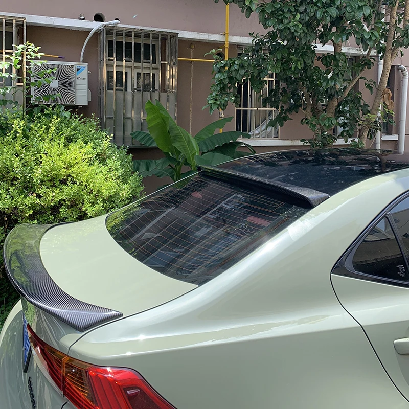 Suitable for 2013-2019 Lexus IS200T IS250 IS300 IS350 Sports carbon fiber rear window roof spoiler, rear top wing