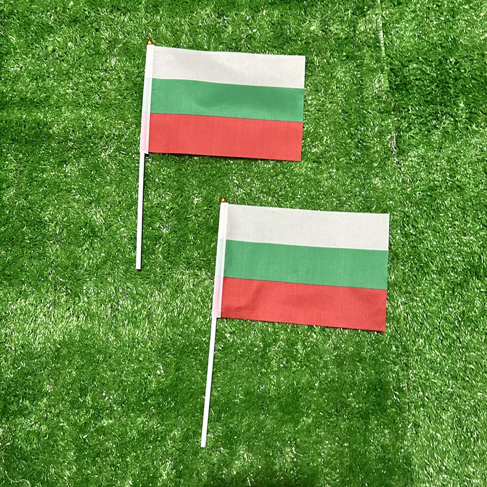 SKY FLAG Bulgaria National Flag 50/100pcs 21*14cm  Bulgaria Hand Waving Flags With plastic pole For Sports Activity Home Decor