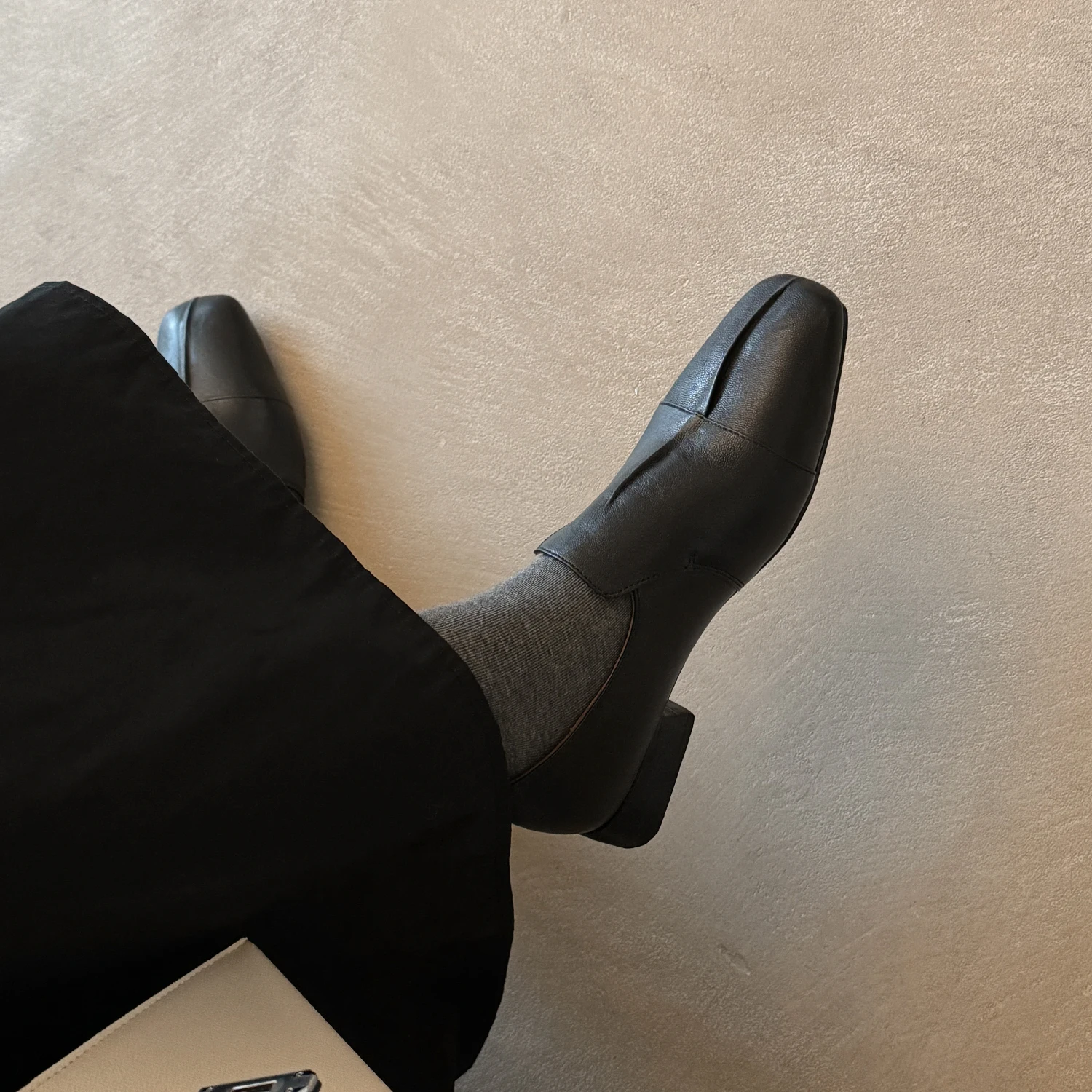 

Women’s Genuine Leather Square Toe Loafers Slip-On Low Heel Vintage Elegant Casual Shoes