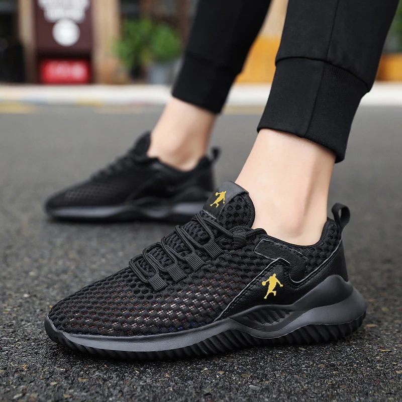 Hot Sale White Sneakers Men Breathable Brand Male Running Shoes Lightweight Mesh Trainers Men Outdoor Sports Shoes Choice Tennis