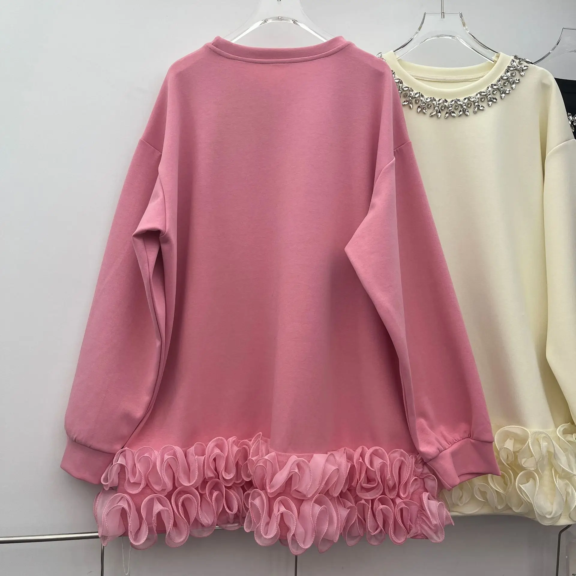 SuperAen 2025 خريف جديد المرأة فضفاضة س الرقبة الماس الشاش تكدرت تقسم بلوزات بأكمام طويلة بلوزات الموضة وغير رسمية #5