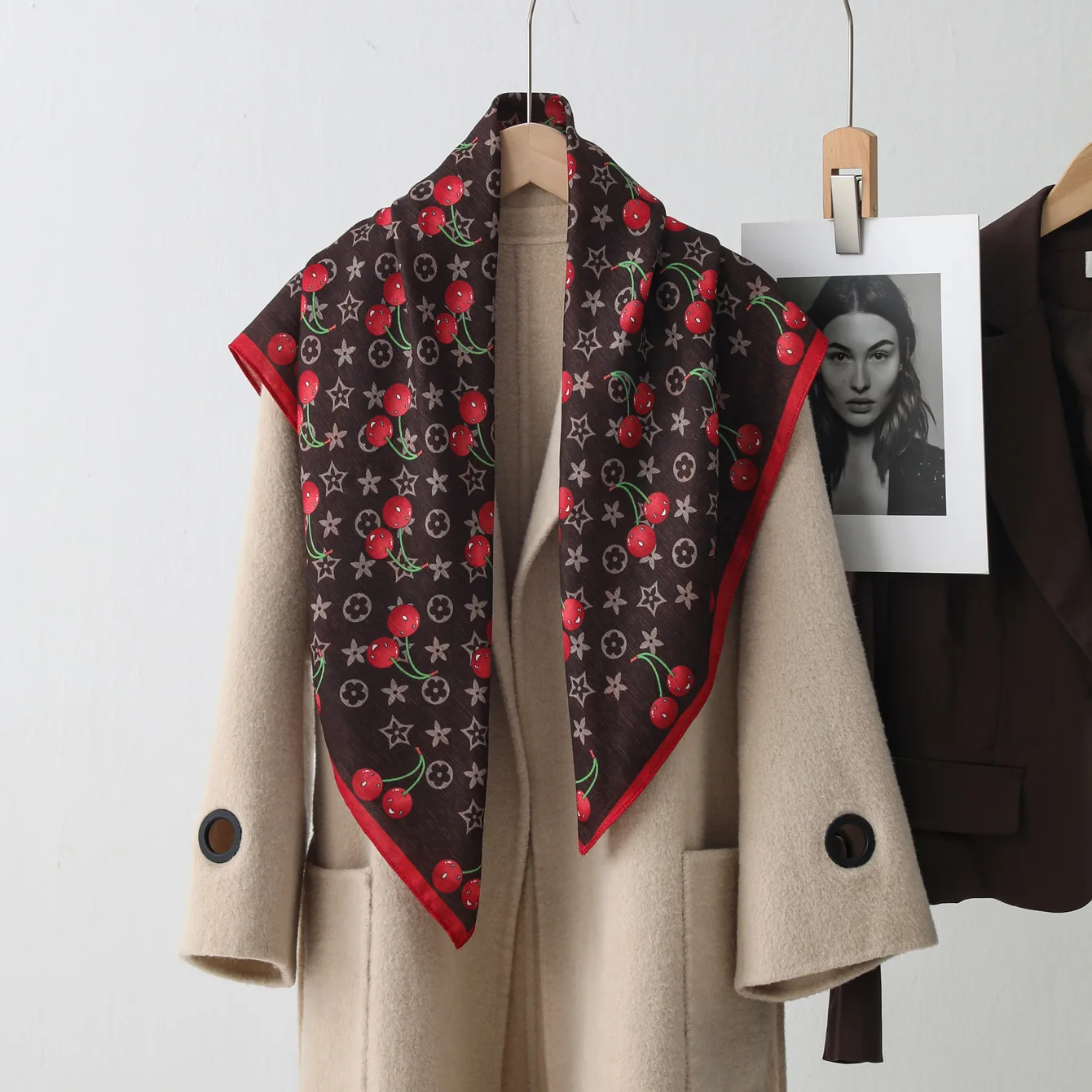 Thumbnail 2 - #44 Ranked Silk Neck Scarf Picks in 2026