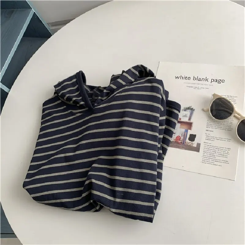 레트로 스트라이프 긴팔 후드티 여성 한국 버전 루즈핏 가을 풀오버 패셔너블하고 다재다능한 부드러운 스웨트셔츠