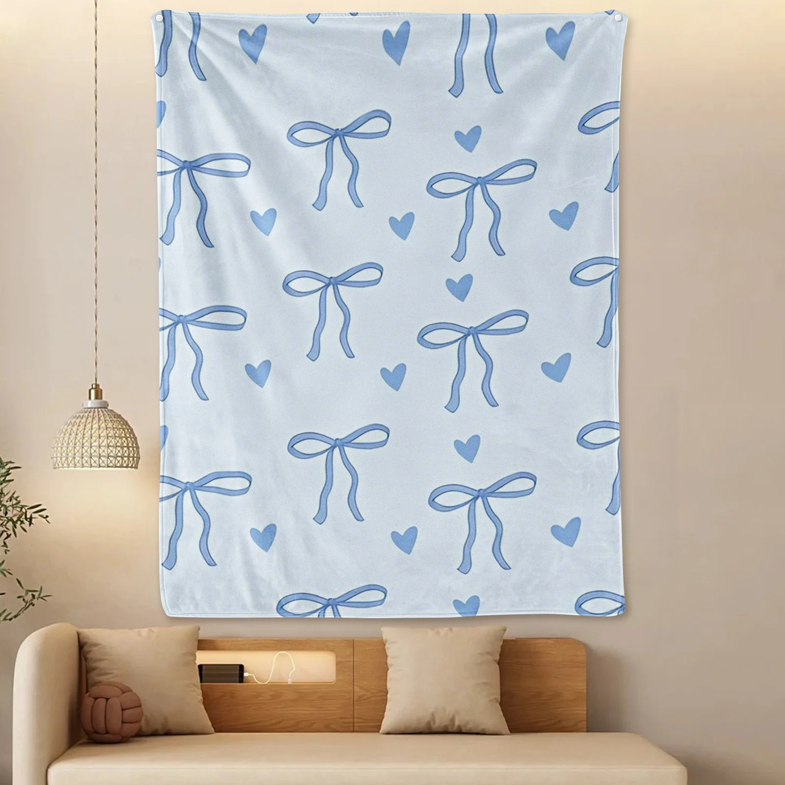Coperta con motivo a cuore con papillon su sfondo blu Design adorabile e tessuto felpato per uno stile carino e un accogliente arredamento della stanza