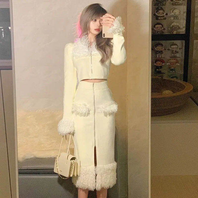 Sweetheart Girl Furry Patchwork Long Sleeved Top for Women to Look Slim High Waisted Split Skirt Two-piece Outfit