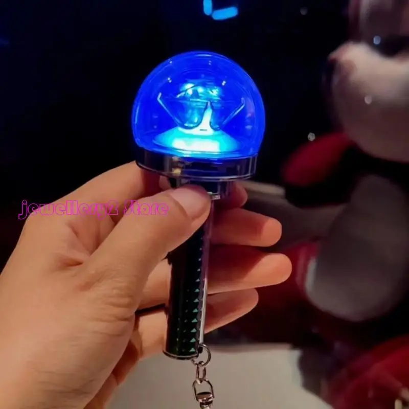 C9GF متعددة الاستخدامات LED Keychain القلادة تزين لطلاب الحفلات الموسيقية ومشجعي الرياضة
