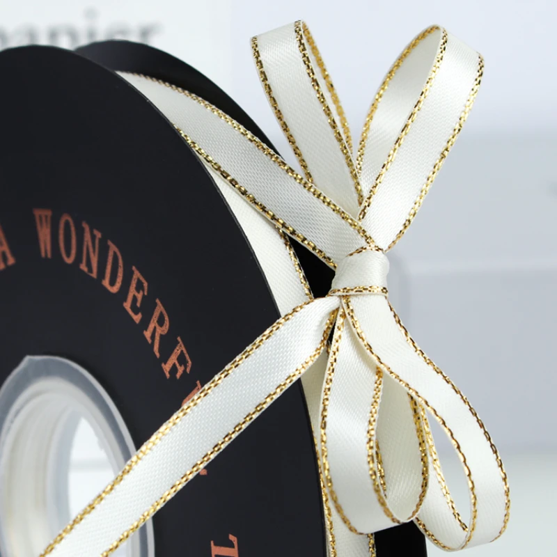 (45 Meter/Rolle) 1/4 Zoll 6mm Silber-Gold-Rand Ripsband DIY Geschenkverpackungsband Weihnachts- und Hochzeitsdekoration Schleifenherstellung