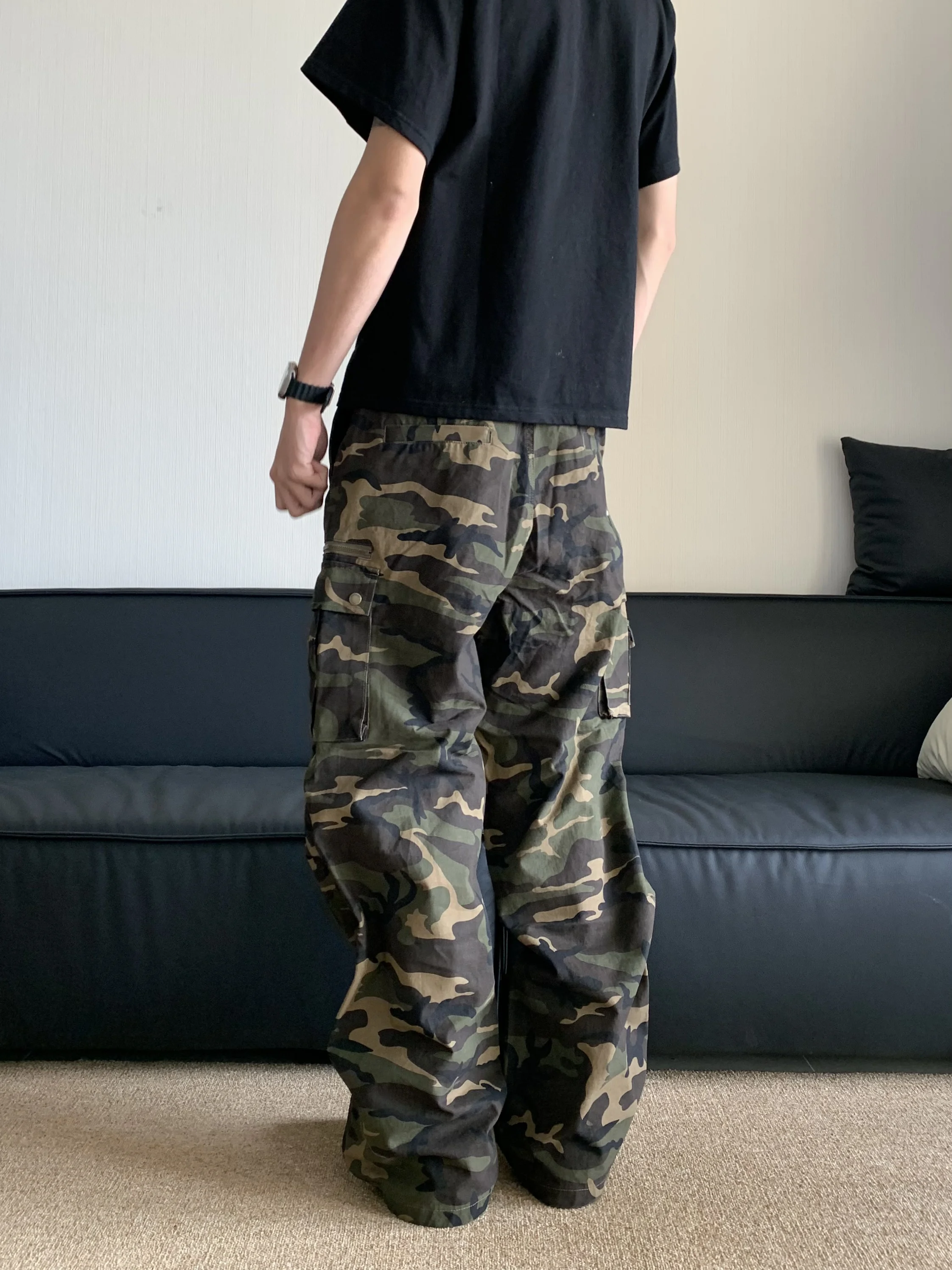 Camouflage Straight Tube Pants High Street Loose Large Pocket Cargo Pants High Waist Trendy 2024 Streetwear Męskie spodnie