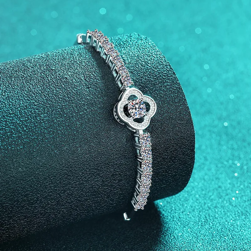 Butterflykiss Full Moissanite Sterling 925 Silver Hand-inlaid Moissanite Four-leaf Hollow Row Diamond Bracelets Simple Jewelry