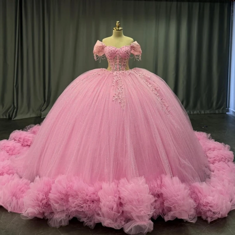 

Pink Shiny Quinceanera Dresses Ball Gown Off The Shoulder Applique Lace Beading Tiered Tull Corset Party Birthday vestidos 15 de