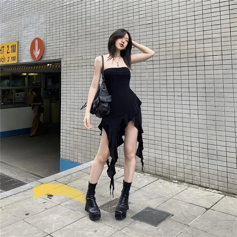 Nuova estate originale giapponese Harajuku Cool Girl Fashion Black Dress temperamento femminile dolce abito irregolare Kawaii