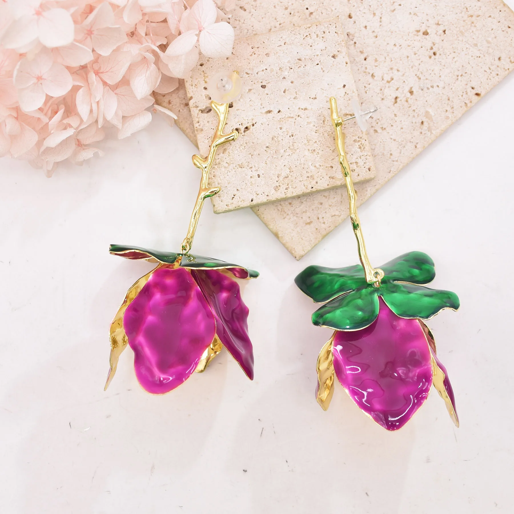 Summer New Alloy Purple Flower Green Leave Geometric Dangle Earrings dla kobiet Party Holiday Travel Biżuteria Akcesoria