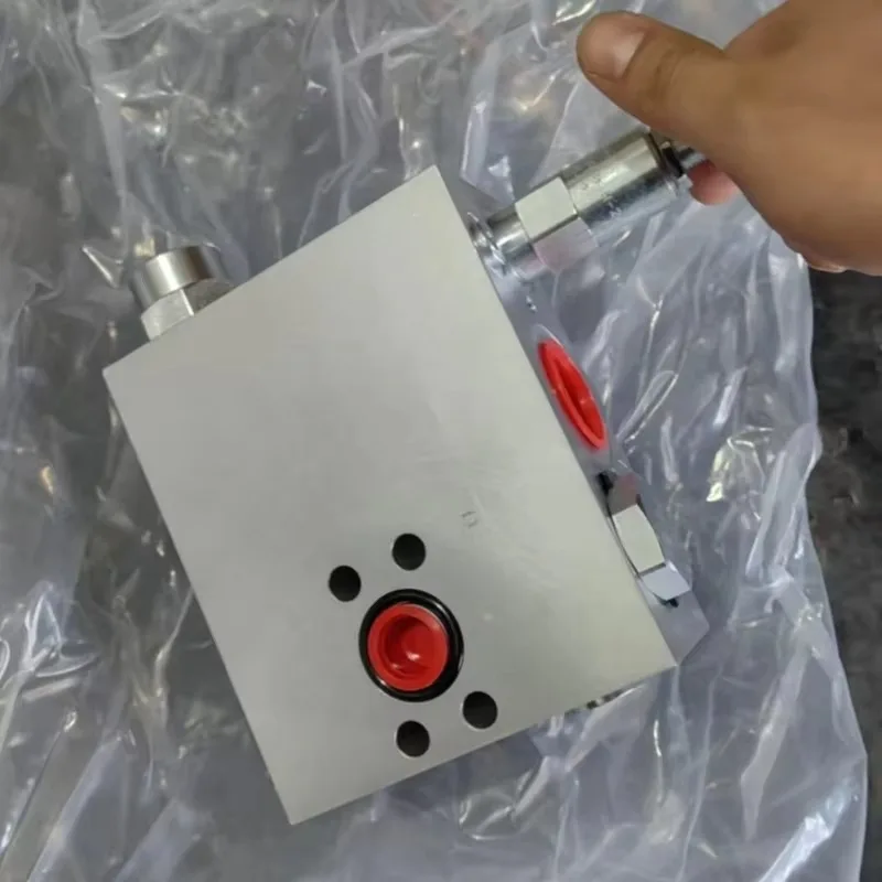 

High Pressure Safety Unloading Valve Robust Steel Body & Temperature Adaptability 5338069
