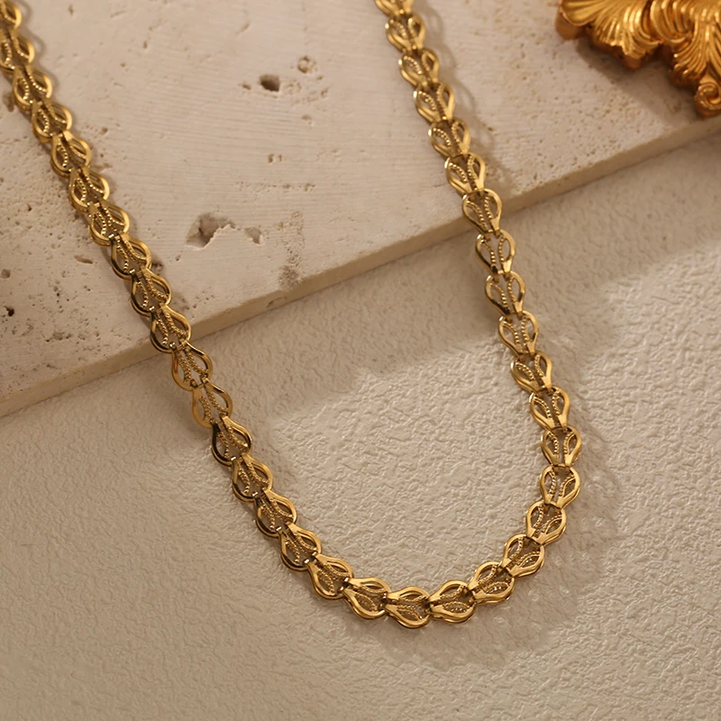 EILIECK Hochwertiges Goldfarbenes Kettenhalsketten-Armband-Set Trendiger Wasserdichter Edelstahlschmuck für Damen Geschenk – Detail 14