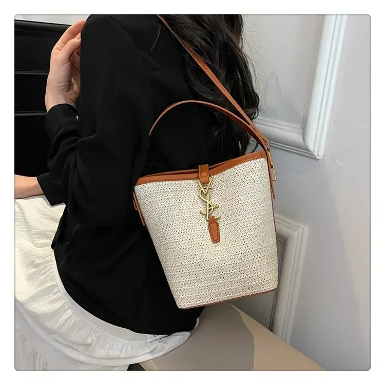 

2025 New! Women's Woven Straw Shoulder Bag with Trendy Niche Design - Spring/Summer Versatile Bucket Bag, High - End & Portable