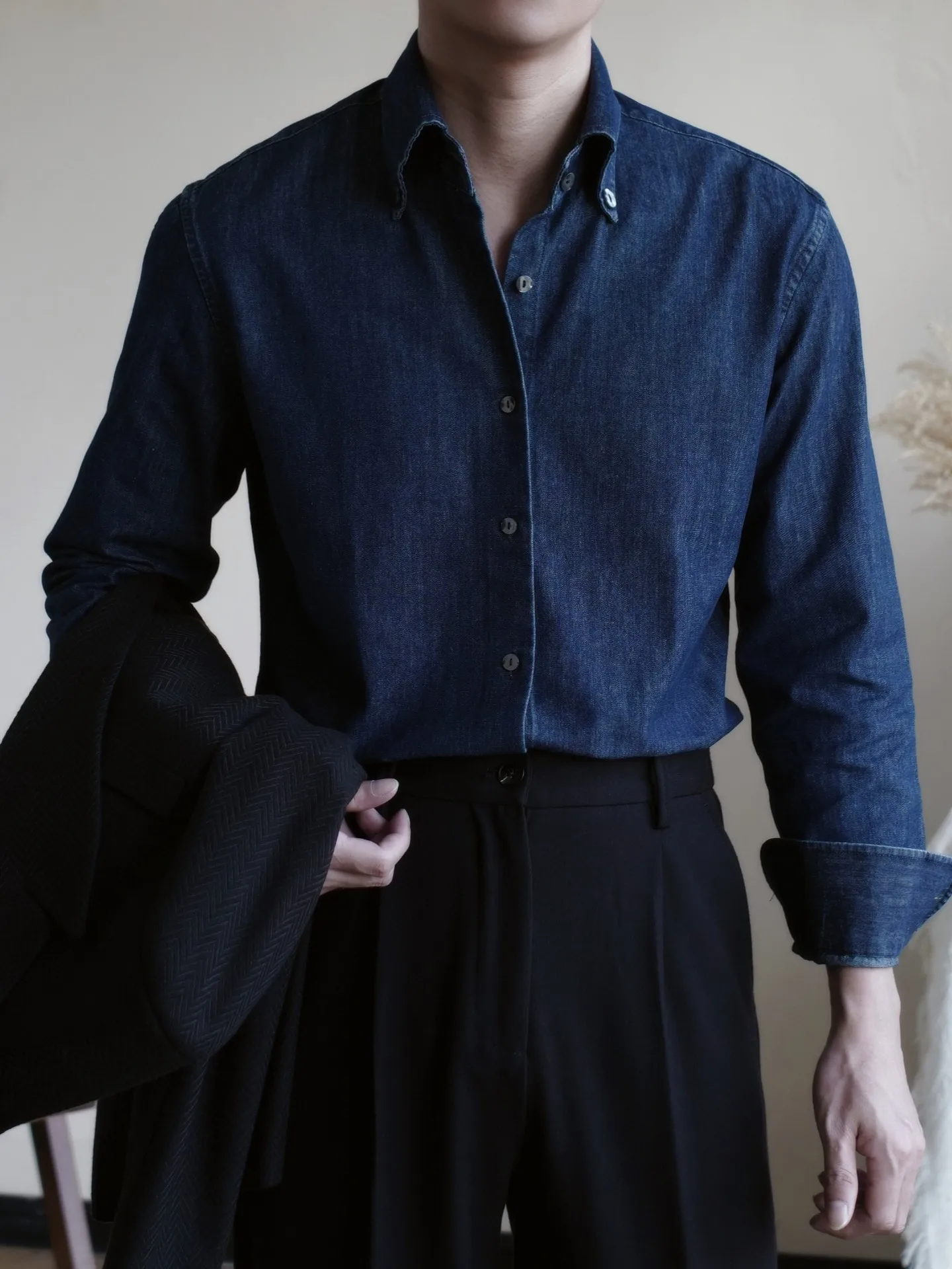 Vintage Long Tip Button Neck Slim Fit Denim Long Sleeve Old Money Dark Blue Casual Shirt