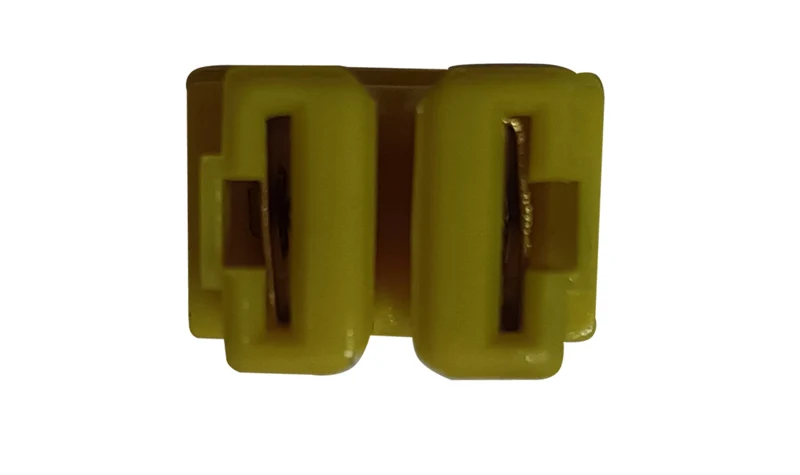 Wholesale 47995-401 90994-59004-71 Fuse Square Inner Pins with a Gap Between the Two Pins 60A for toyota Forklift Parts
