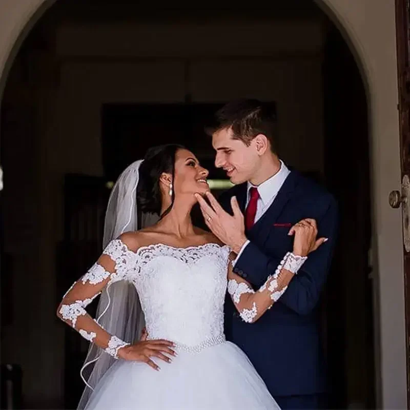 Vestido De novia personalizado De manga larga con hombros descubiertos, Vestido De novia De talla grande, cinturón con cuentas, Apliques De encaje, vestidos De novia