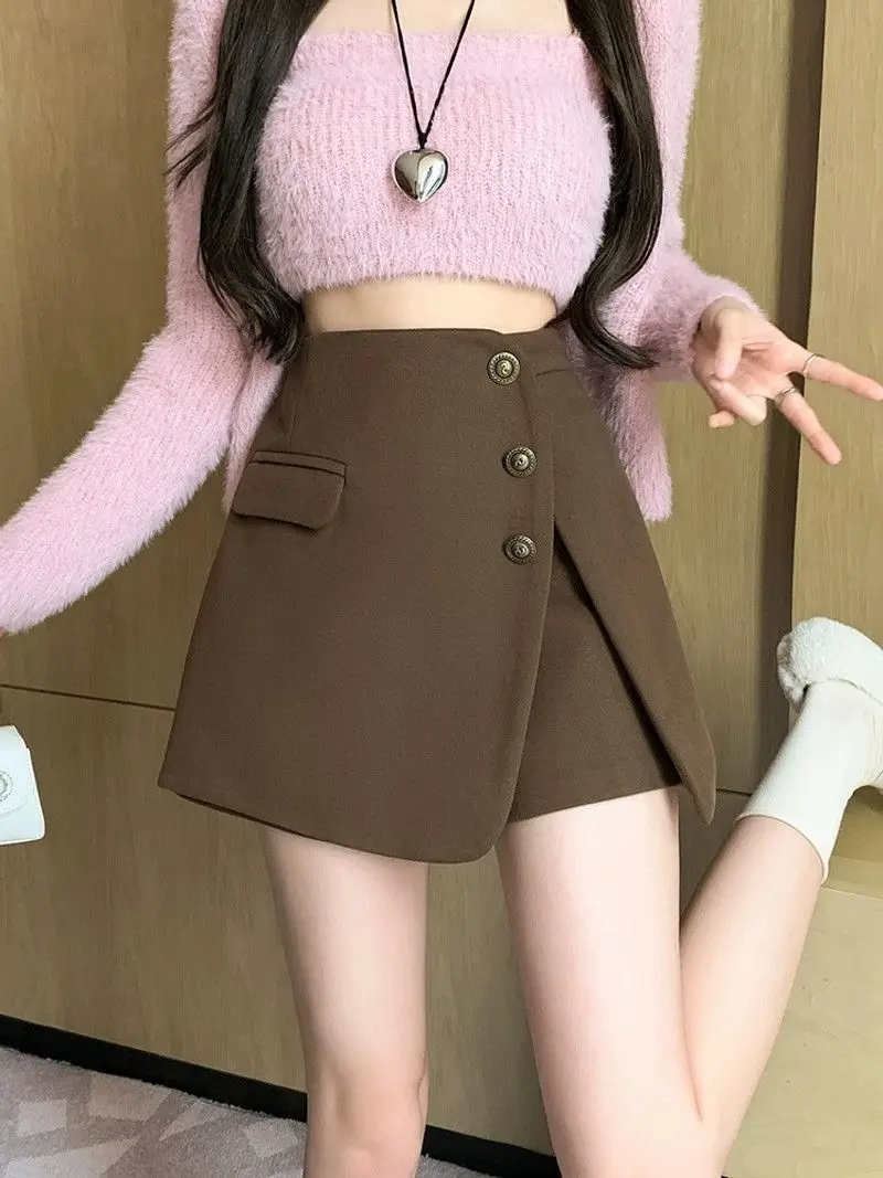 

Irregular Women's Fur Short Skirt Women Mini Winter Skirt with button Elegant Fashon Wooled Skirt Pants