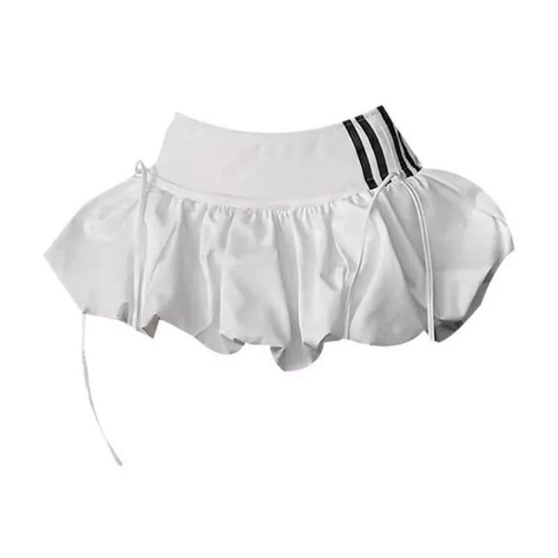 2026 New Summer Women's White Low Waist Bloom Skort, A-Line Spicy Girl Mini Skirt for Petite Women