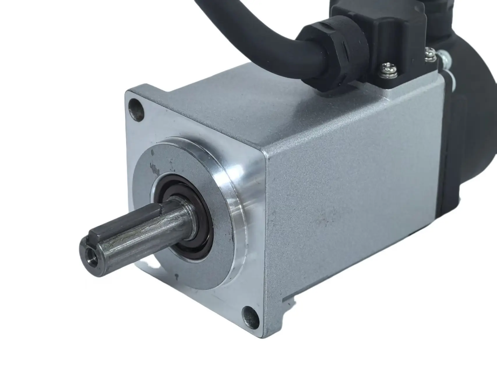 تحكم عالي الدقة في سرعة تحديد المواقع 110 فولت/220 فولت نظام محرك سيرفو يعمل بالتيار المتردد أحادي الطور