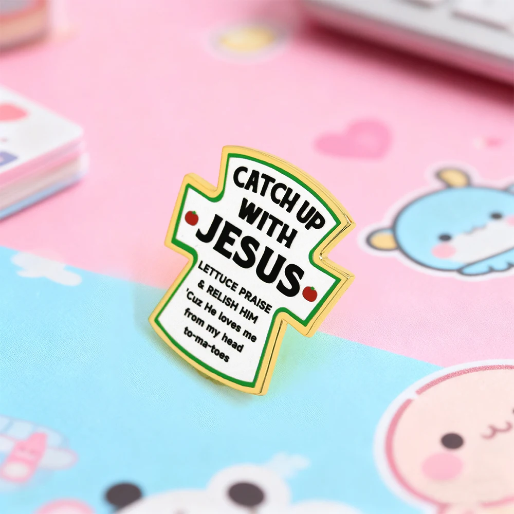 Catch Up With Jesus Kreuz-Brosche Christlich Humorvolle Salat-Tomaten-Wortspiel Emaille-Anstecknadel Religiöser Glaubens-Anstecker für Kleidung – Detail 4