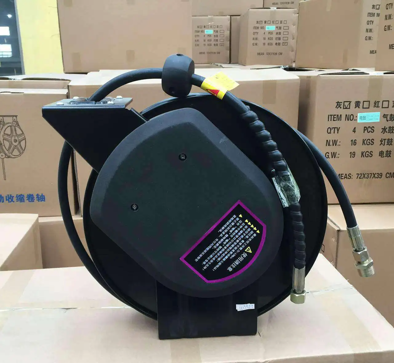 High Pressure Hydraulic Automatic Wall Mount Water Hose Reel For Car Washing