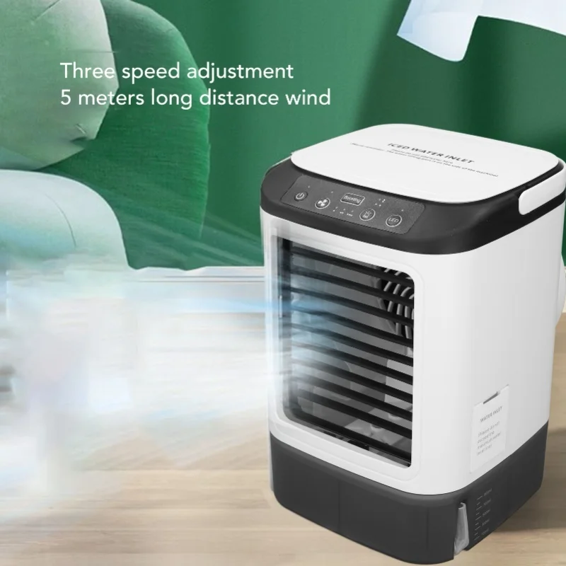 Personal Portable Mini Fan 900ml Atomization Function Adjustable Wind Speed For Home Office Bedroom