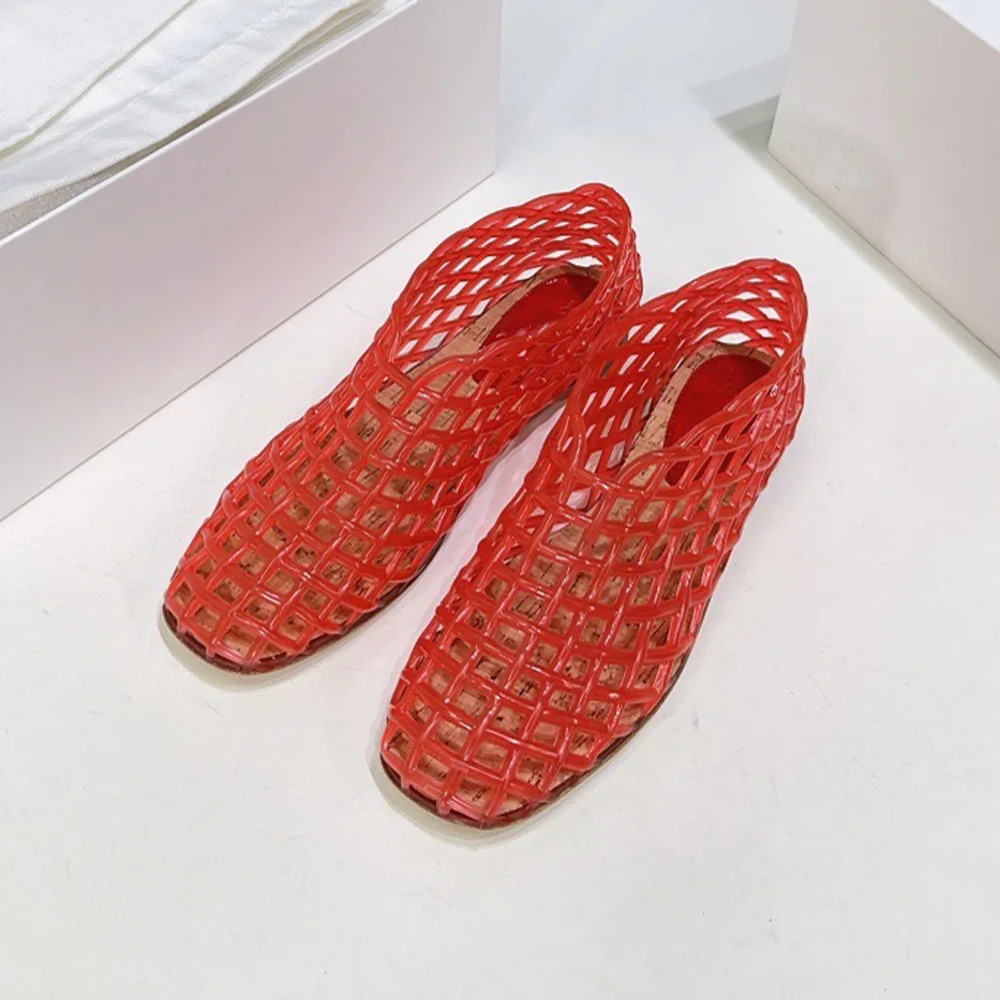 صنادل كريستال نسائية مخرمة صنادل كريستال صيفية مريحة ومسطحة مجموعة جديدة 2025