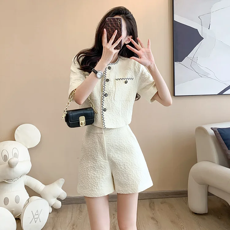 Woman Shorts Casual New Short Sets 2 Pieces Elegant Vacation Outfits 2025 Korean Style Full Clothing Trend Light Kit ZL902