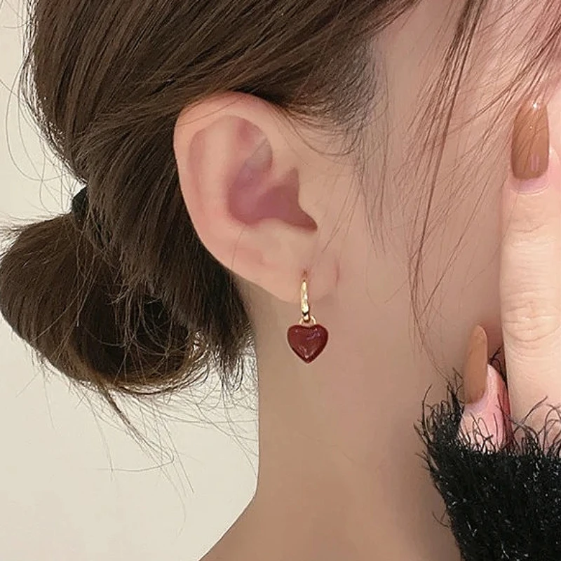 

925 Sterling Silver Charming Love Heart Enamel Hoop Earrings for Women Daily and Party Minimalist Niche Elegant Fine Jewelry