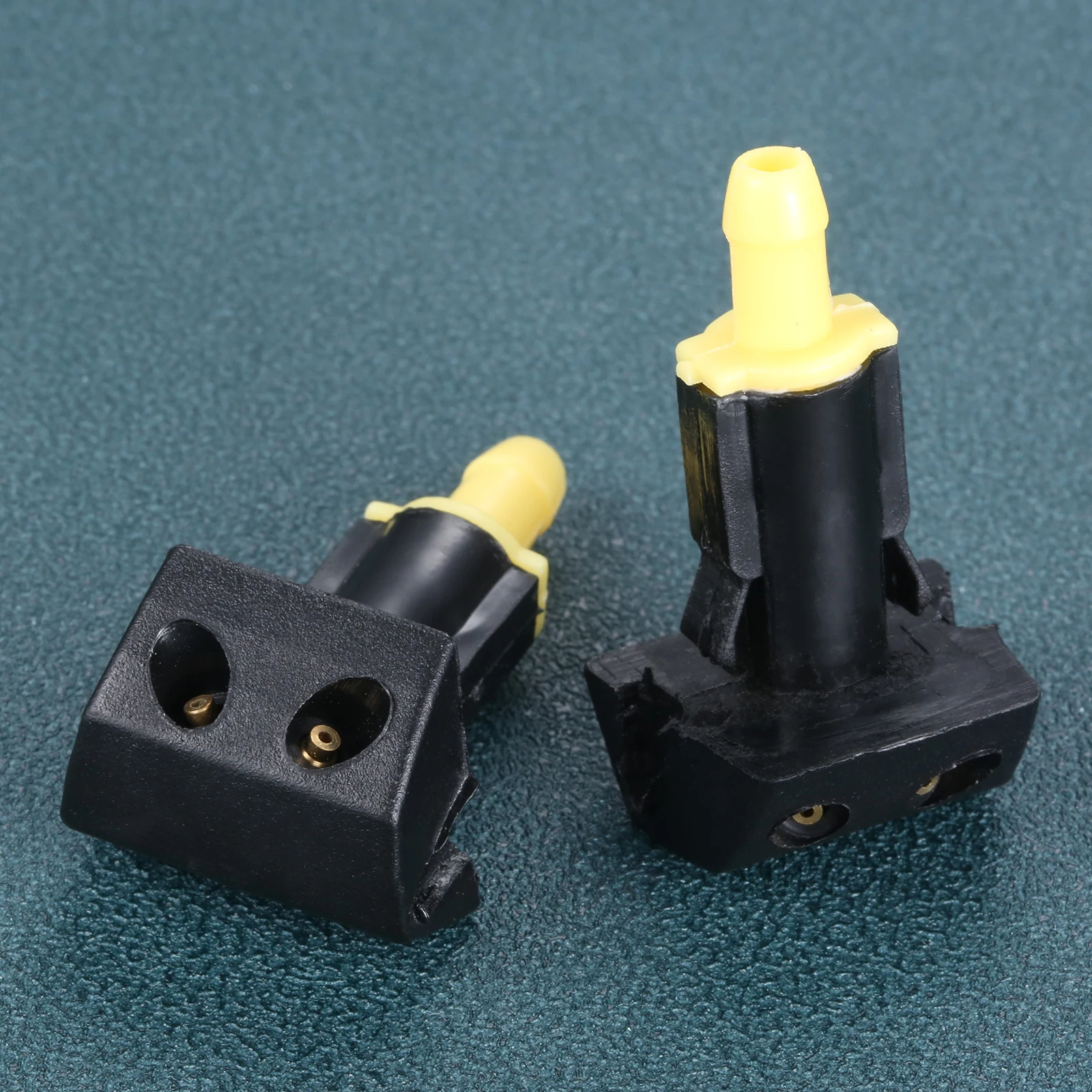 2Pcs Black Plastic Auto Car Front Windshield Washer Wiper Water Spray Nozzle Fit for Nissan TIIDA SYLPHY X-trail Venucia D50 R50