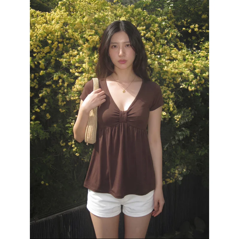 Cafe Au Lait V-Neck Pleated Doll Shirt Women's Summer Loose Slimming Street Style Short Sleeve T-Shirt Inner Wear Top