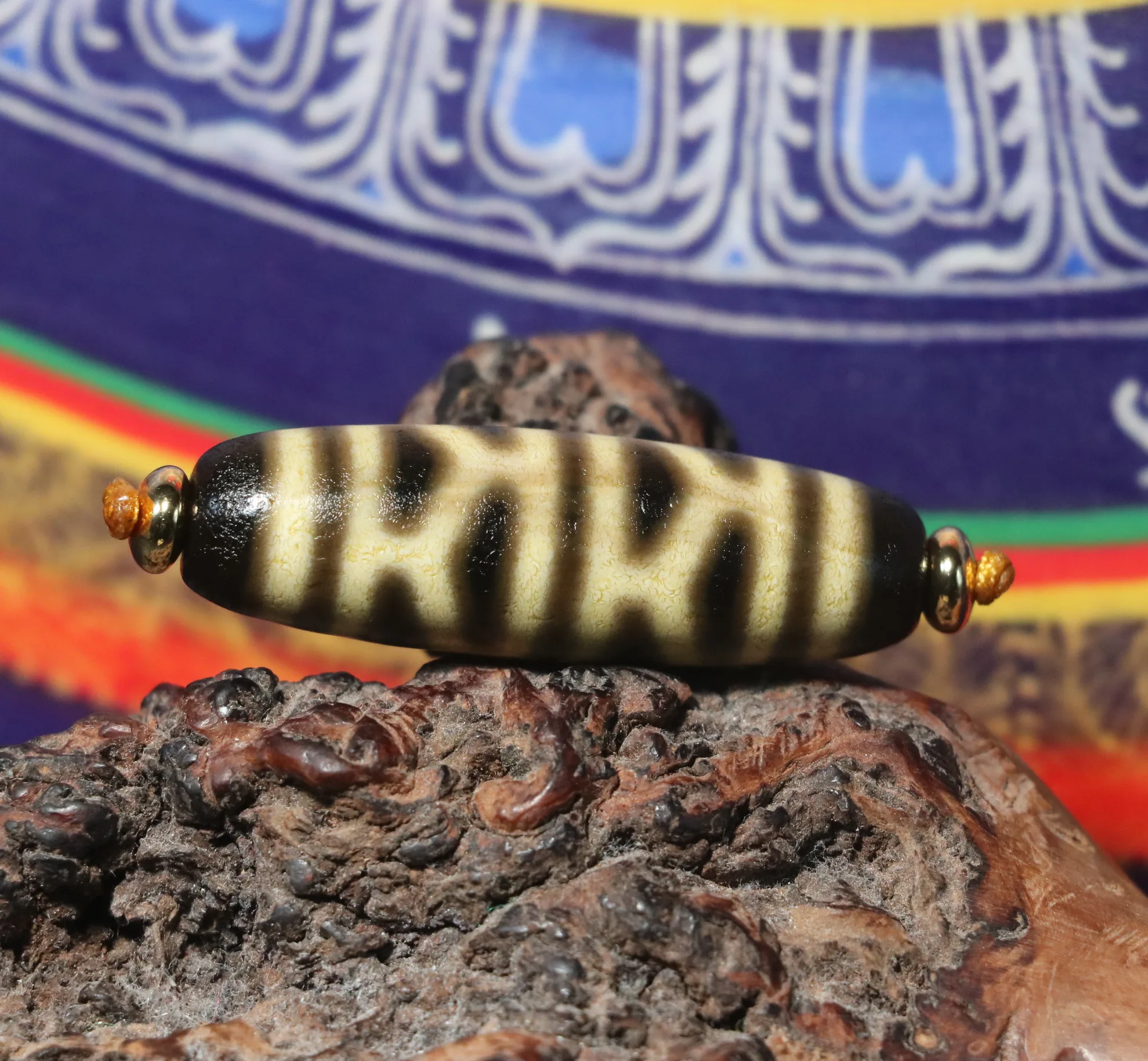 

WOJIACHANPINZUITEBIE Tibetan Old Agate Ivory Color Turtle Shell of Longevity Symbol dZi Bead Pendant Amulet Talisman RT