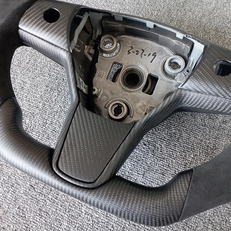 Real Carbon Fiber Steering Wheel for Tesla Model 3 Model Y 2017-2023 with Heating Function and Decorative Cover