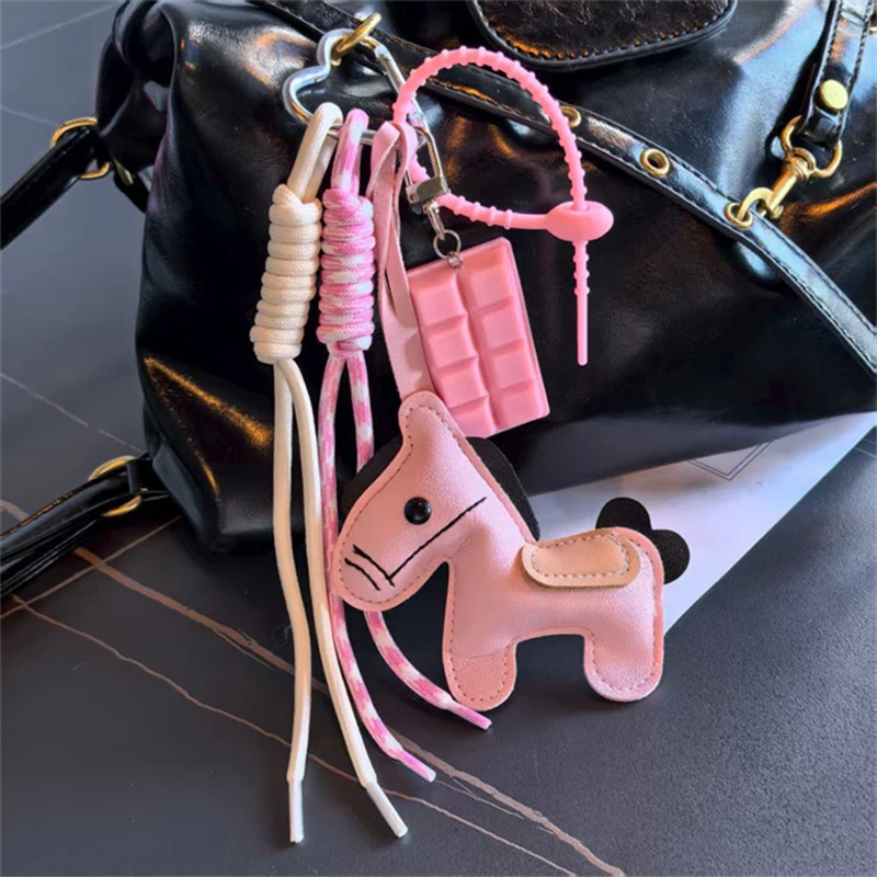 الإبداعية لطيف المهر حقيبة سحر الملونة المنسوجة حبل المهر الشوكولاته المفاتيح 2026 السنة الجديدة من الحصان التميمة الأطفال هدية حفلة