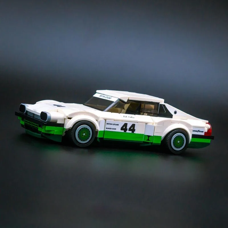 MOC-210883 新しいクラシックな象徴的な都市スポーツレーシングカービルディングブロックモデル、パーツ415個、男の子の子供の誕生日ビルディングおもちゃギフト