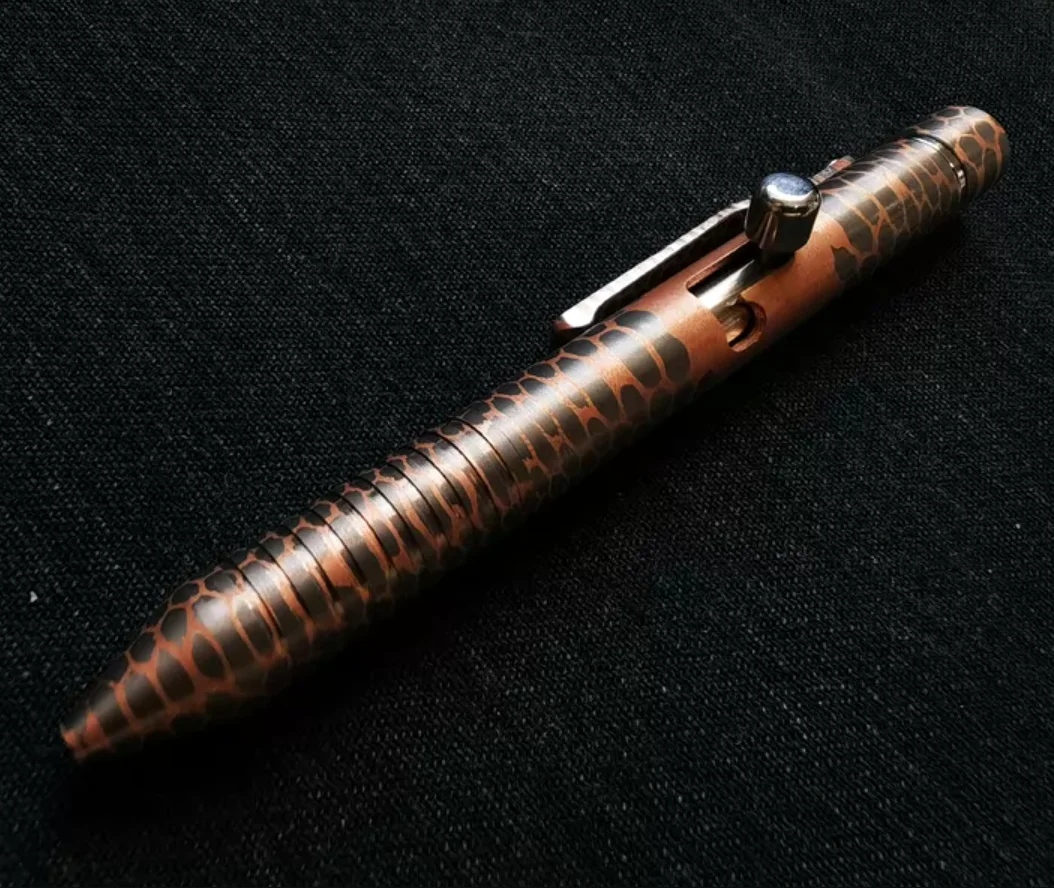 EDC Tactical pen superconducting 108mm * 10.7mm fitget decompression toy