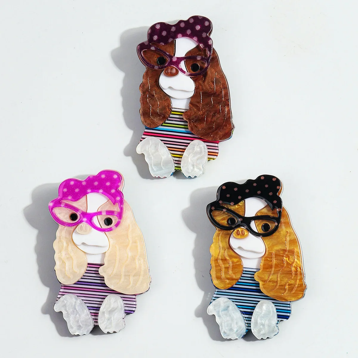 

New Cute Glasses Dog Acrylic Brooch Pins for Women Lovely Cartoon Animal Pets Brooches Badges Jewelry Costume Accessories Gift