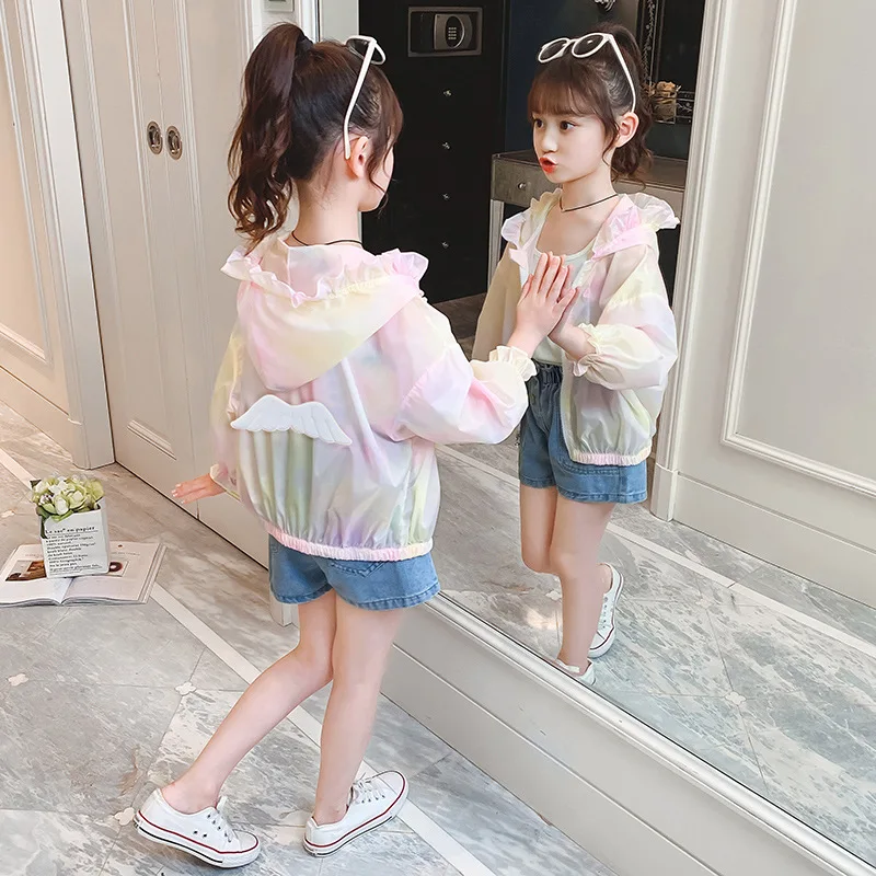 Girls' sunscreen clothes are breathable, new summer children's sunscreen , foreign-style outdoor medium and thin coats for older