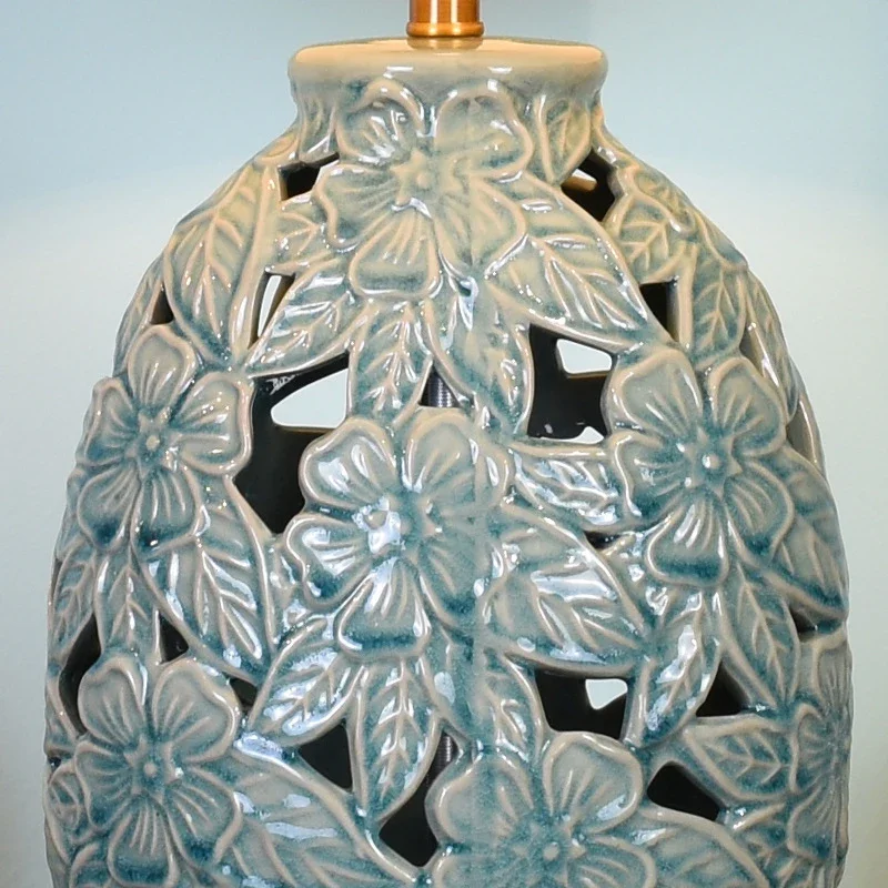 American CeramicTable Lamp Creativity Hollowing out Living Room Bedroom Study Hotel Engineering Designer Desk Light