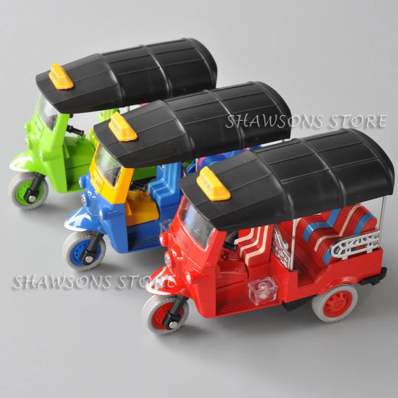 1:14 Scale Diecast Motorcycle Model Thailand Motor Tricycle Taxi Miniature Replica Pull Back Toy